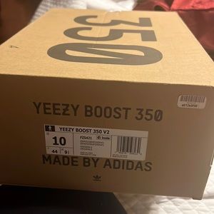 Yeezy 350box empty